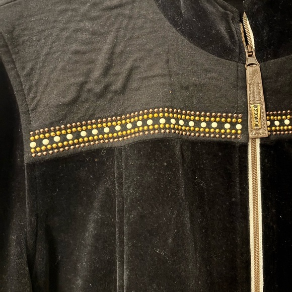 St. John Sport Black Jacket with Gold Details Vintage Size Small - Picture 11 of 12